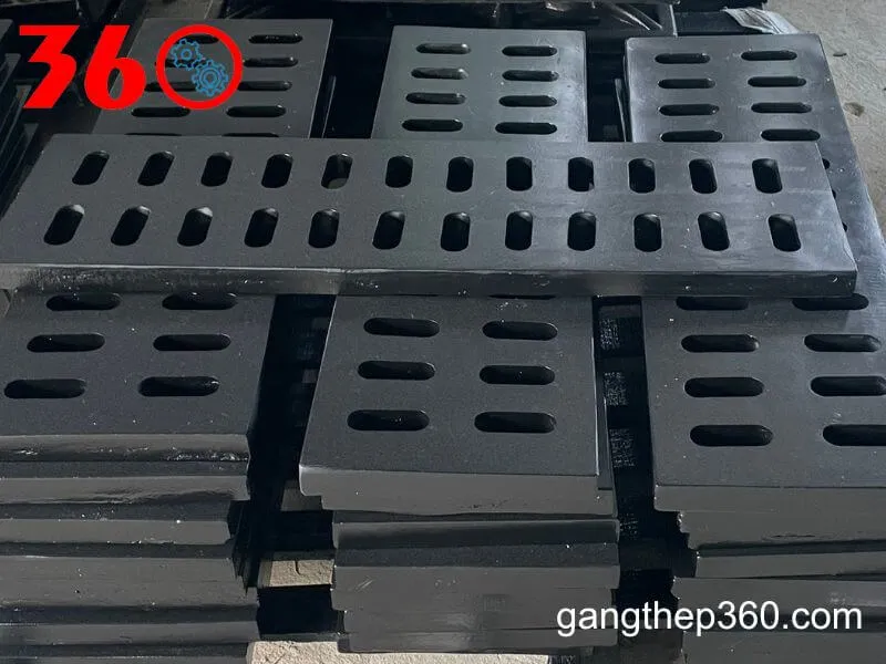 song chắn rác bằng composite