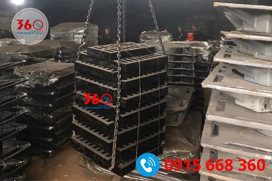 song chắn rác gang tại huế