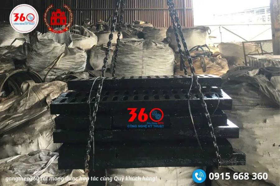 song chắn rác gang tại Hưng Yên