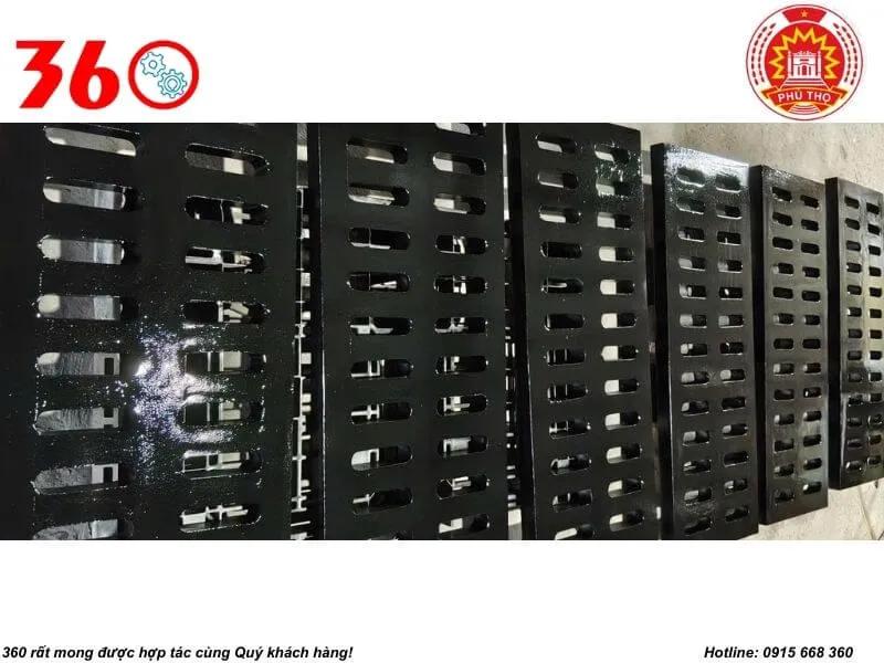 Song Chắn Rác Composite Phú Thọ