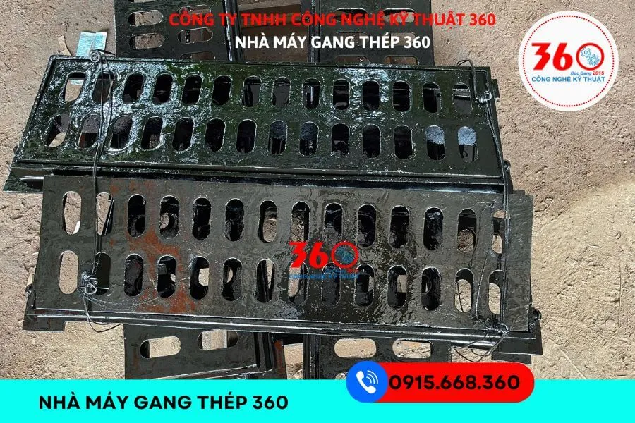 Song chắn rác gang 12.5 tấn