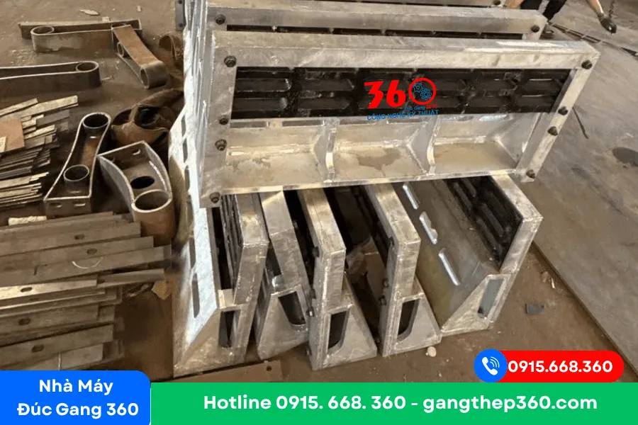 Bó vỉa gang thép mạ kẽm tại Cần Thơ