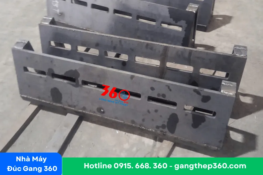 Bó vỉa gang thép mạ kẽm tại Đồng Tháp