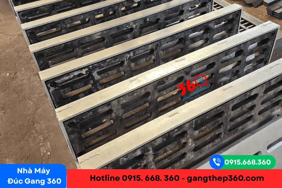 Bó vỉa gang thép mạ kẽm tại Hồ Chí Minh
